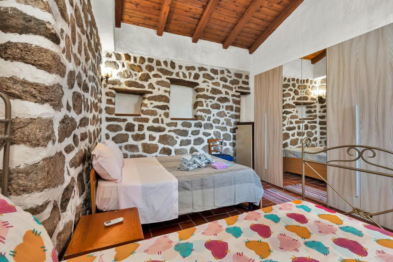 Casettina Loiri Porto San Paolo Ngoại thất bức ảnh