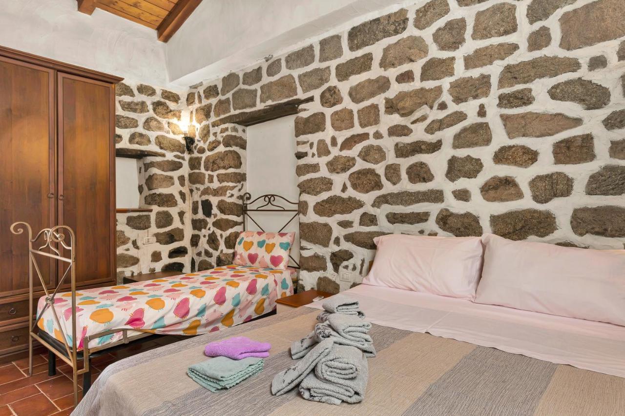 Casettina Loiri Porto San Paolo Ngoại thất bức ảnh