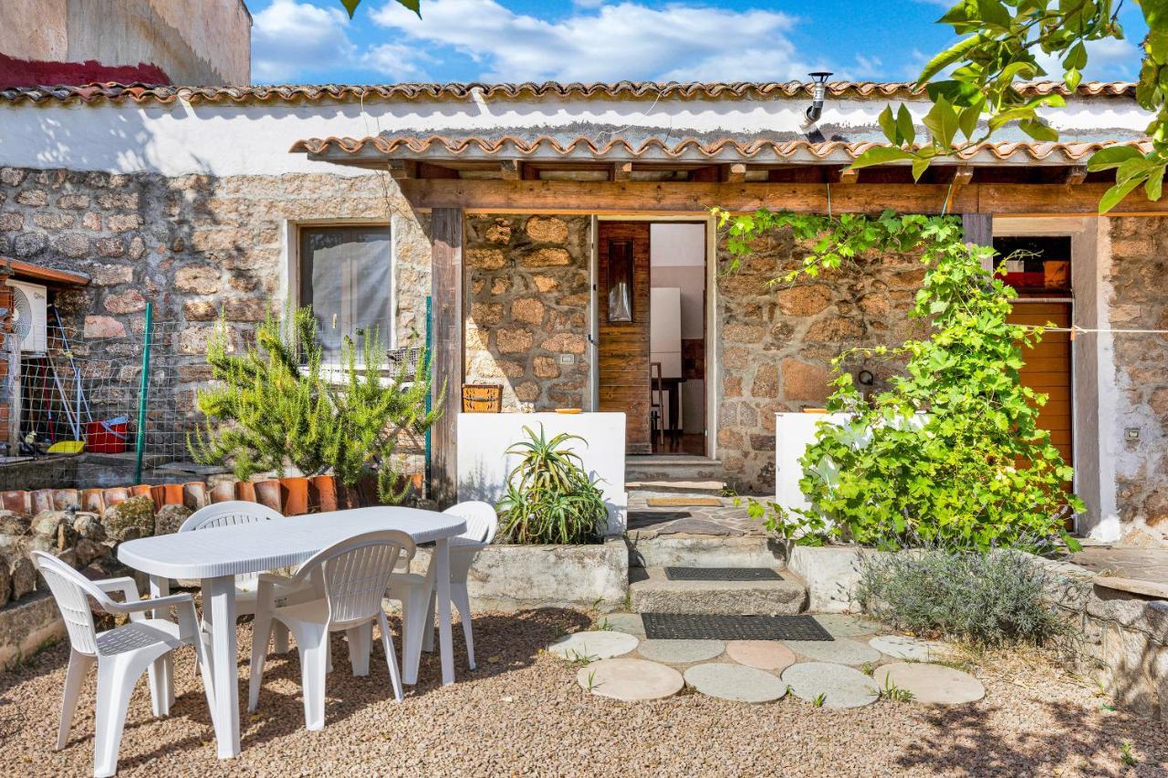 Casettina Loiri Porto San Paolo Ngoại thất bức ảnh